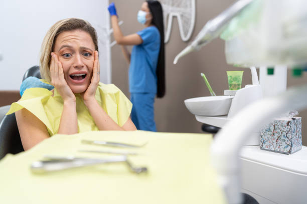 Best Emergency Cosmetic Dentistry (e.g., broken veneers) in La Vernia, TX